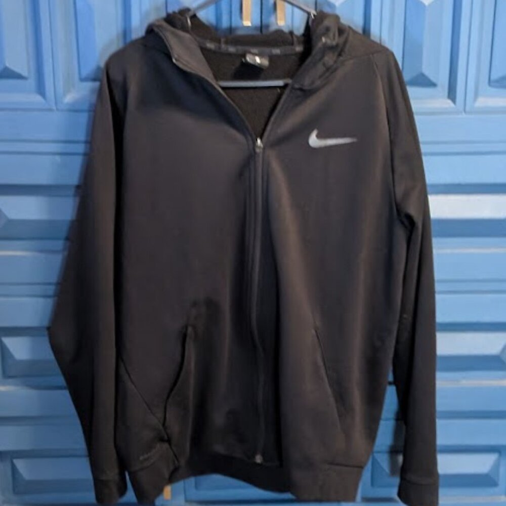 D2 NIKE Dri-Fit Jacket w/ Hoodie